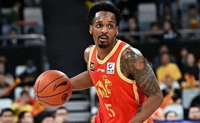 广东新疆广厦伤病潮冲击CBA收官战阵容调整