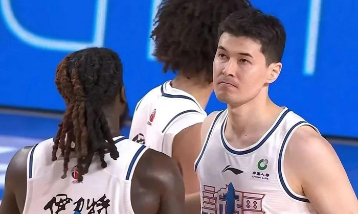 广东新疆广厦伤病潮冲击CBA收官战阵容调整