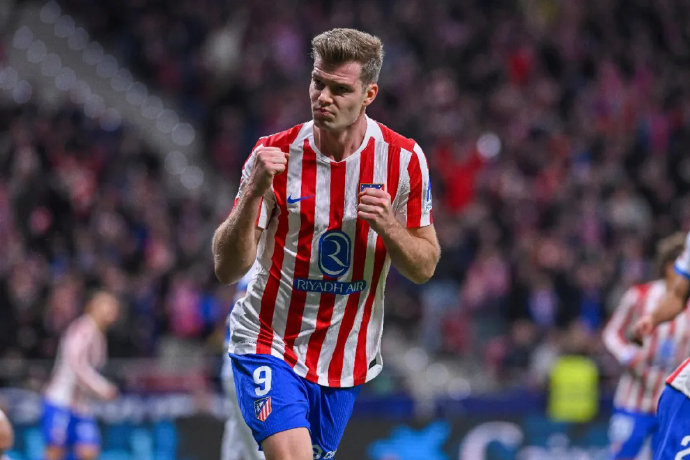 米兰双线追逐瑟尔洛特与格雷茨卡 两大目标转会